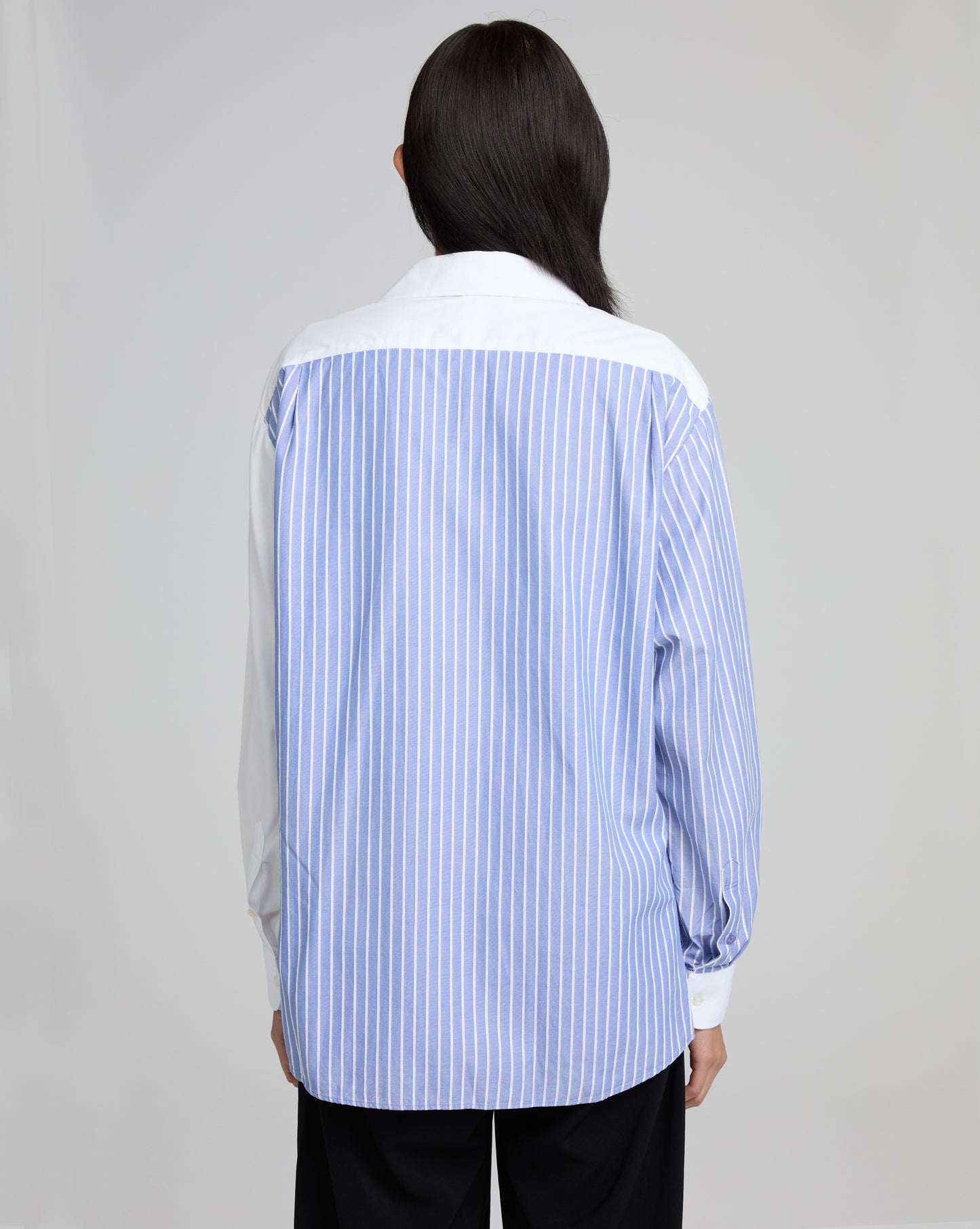 Contrast Shirt - White Blue Pin