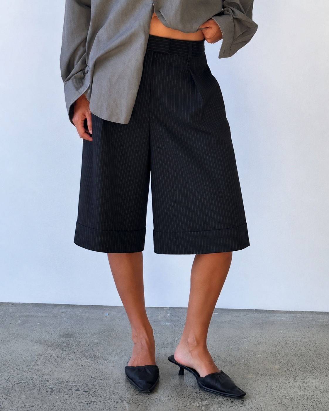 The Classic Short - Pinstripe